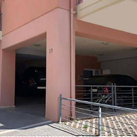 Little Emerald - Central Spot Apartments Volos Ngoại thất bức ảnh