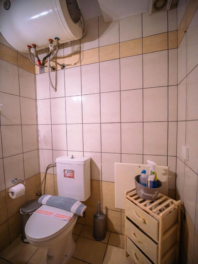 Little Emerald - Central Spot Apartments Volos Ngoại thất bức ảnh