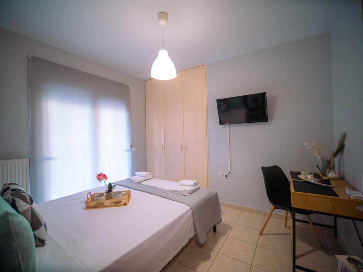 Little Emerald - Central Spot Apartments Volos Ngoại thất bức ảnh