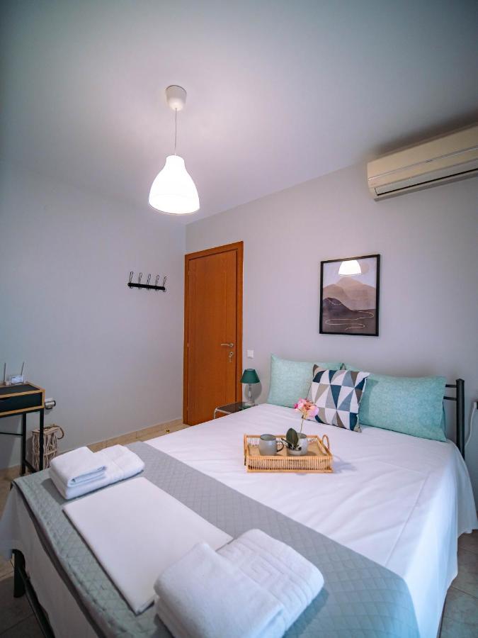 Little Emerald - Central Spot Apartments Volos Ngoại thất bức ảnh