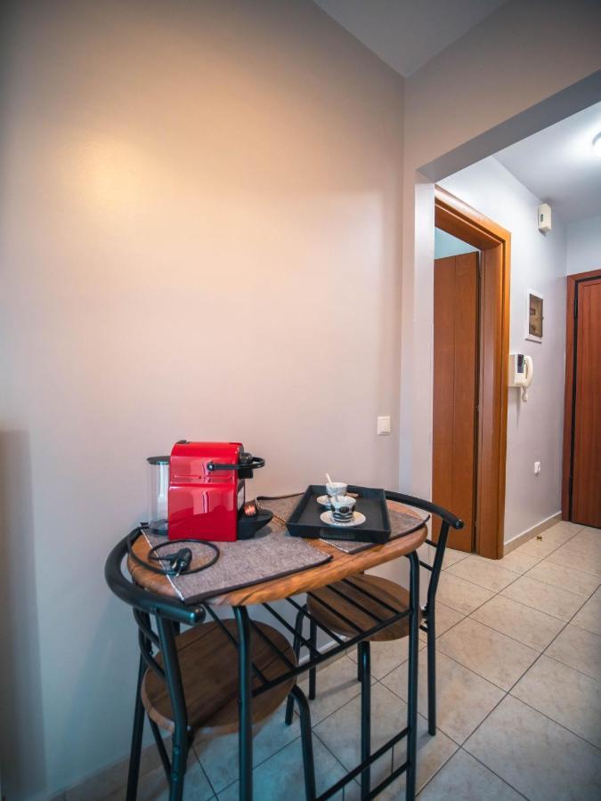 Little Emerald - Central Spot Apartments Volos Ngoại thất bức ảnh
