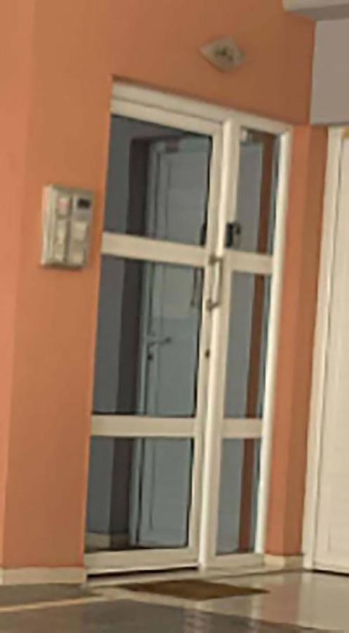 Little Emerald - Central Spot Apartments Volos Ngoại thất bức ảnh
